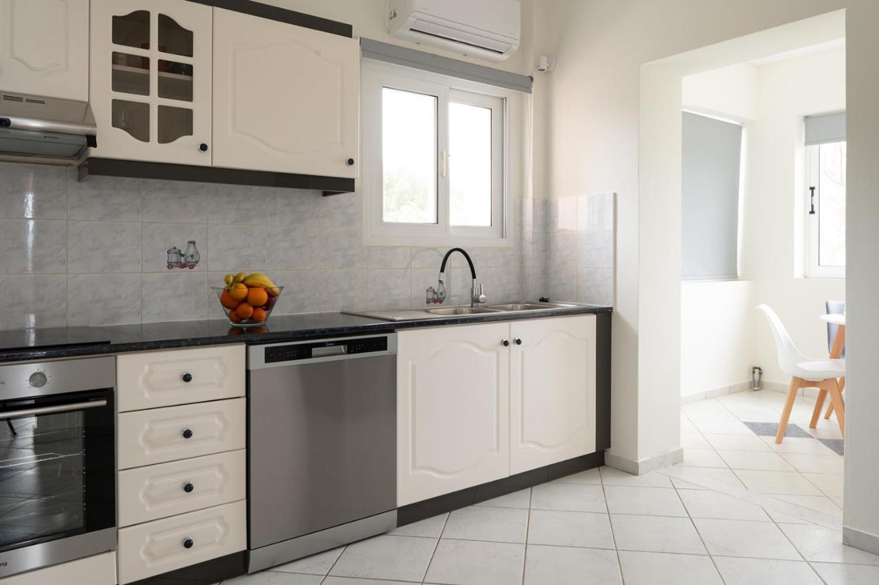 Vasilopoulos Residences - Apartments Ioni & Neso Аргостолион Экстерьер фото