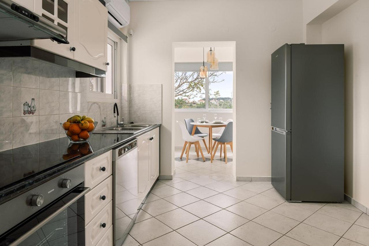 Vasilopoulos Residences - Apartments Ioni & Neso Аргостолион Экстерьер фото
