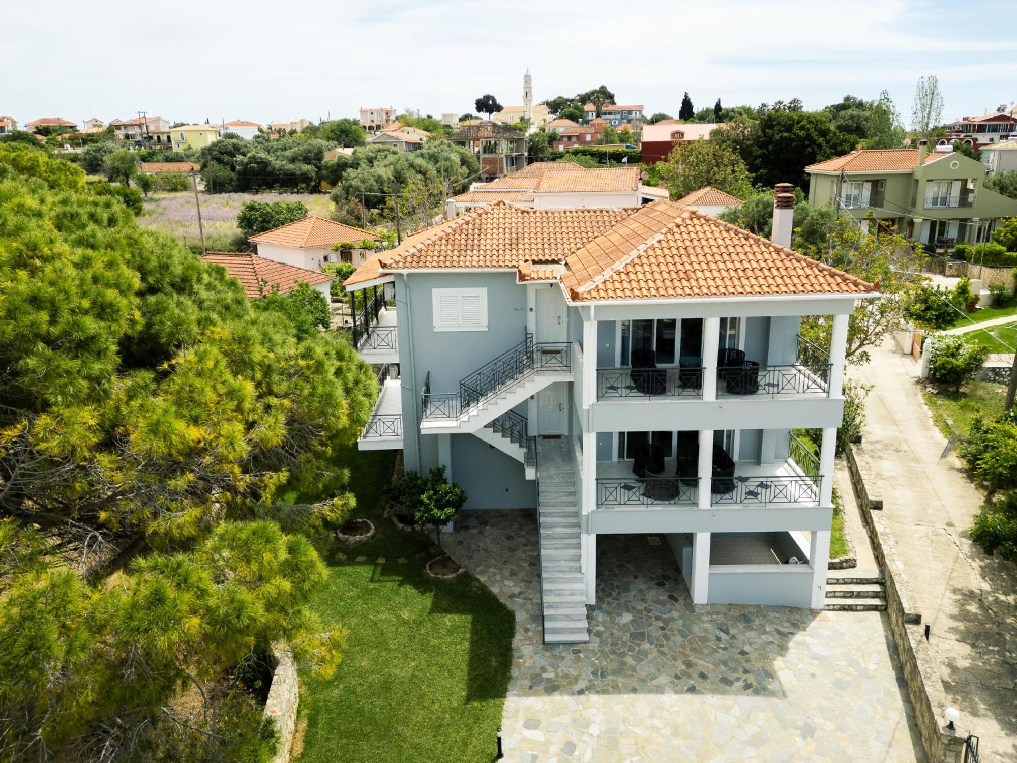 Vasilopoulos Residences - Apartments Ioni & Neso Аргостолион Экстерьер фото